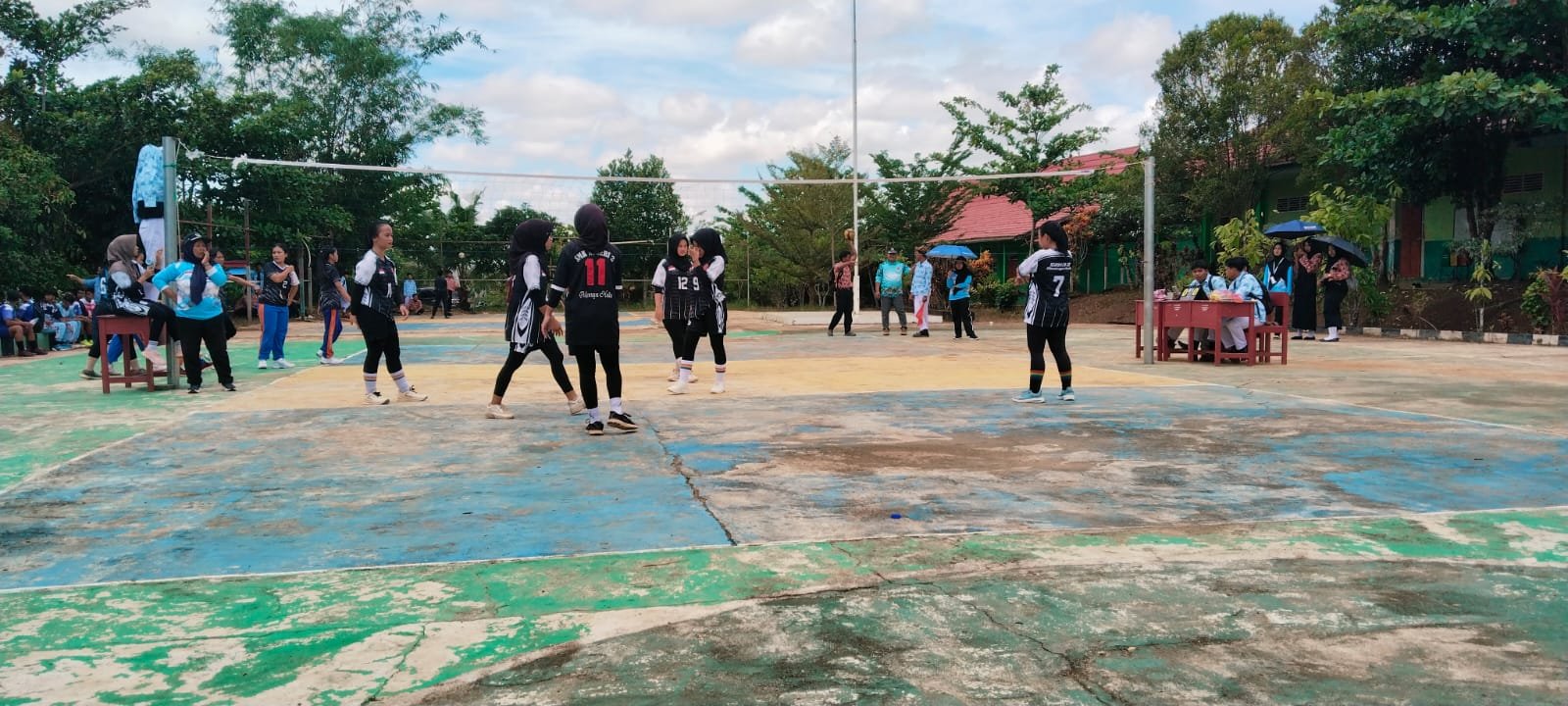 Kegiatan Olah Raga SMKN 2 Mentaya Hulu Vs SMKS Parentas Pemantang